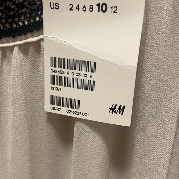 NWT H&M Empire Waist Halter Neck Maxi Gown from the Wedding Collection - Picture 11 of 17